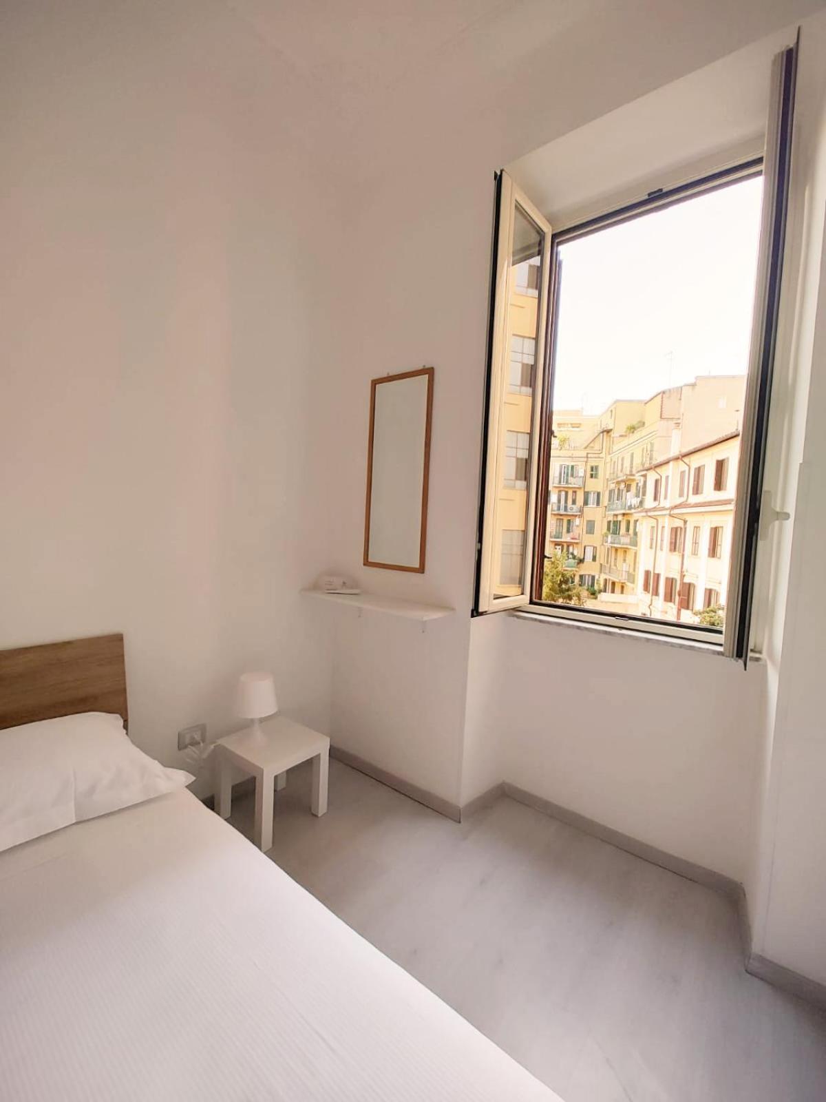 Vivirome - 2 Bedrooms Apartment - San Giovanni Esterno foto